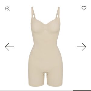 Skims Seamless Sculpt Strapless Shortie Bodysuit Sand